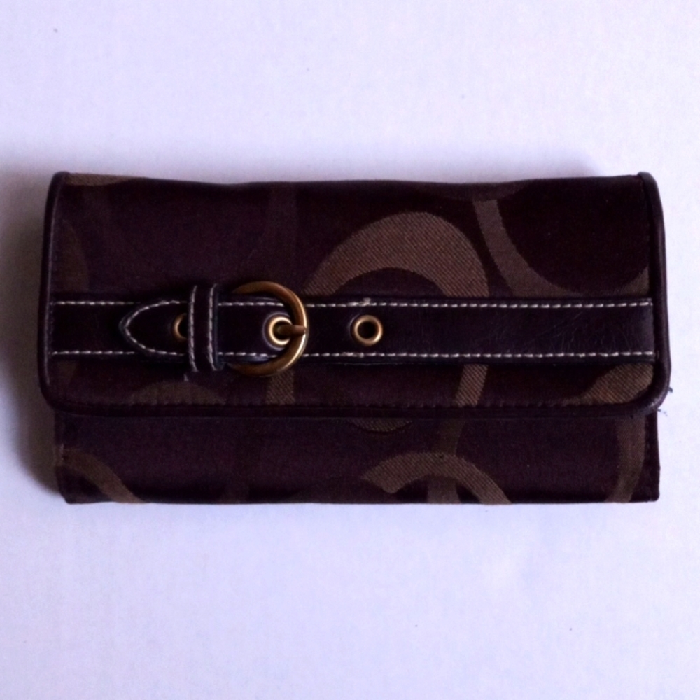 NWOT BROWN /TAN WALLET - Picture 1 of 5